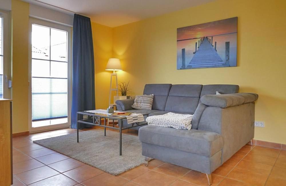 Ferienwohnung Kranichglueck Neddesitz Екстериор снимка